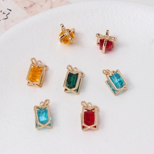 Süße Kristall-Geschenkbox-Anhänger mit Goldschleifen für DIY-Schmuck
