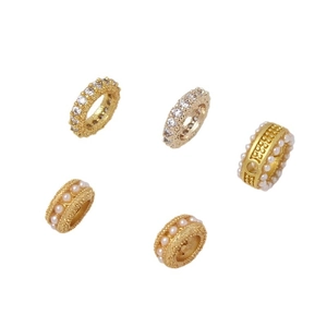 Cuentas espaciadoras redondas en oro antiguo con circonitas y perlas para joyas DIY