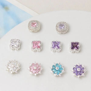 Perline Distanziatrici in Rame con Strass Geometrici a Fiore Quadrati Fai-da-te per Bracciali e Collane Componente per Gioielli