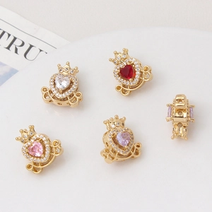 Gold-plated crown carriage charms with heart-shaped zircon for DIY jewelry making