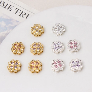 Mikro-Pave-Zirkon-Kleeblatt-Abstandshalter in Gold und Silber für DIY-Schmuckherstellung