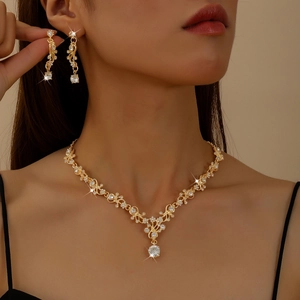 Luxurious Zinc Alloy Rhinestone Wedding Jewelry Necklace Earrings Bracelet Ring Bridal Banquet Women Accessories Floral Vine Ornament