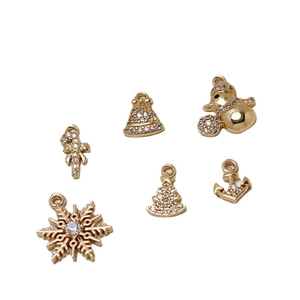 Vergoldete Weihnachtsanhänger mit Zirkonia-Mikroeinlagen für DIY-Schmuckherstellung