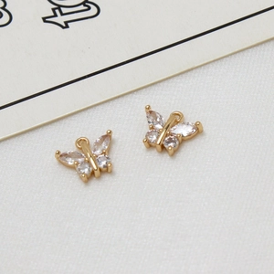 Pendentif papillon raffiné plaqué or avec zircons micro-pavés pour bijoux DIY