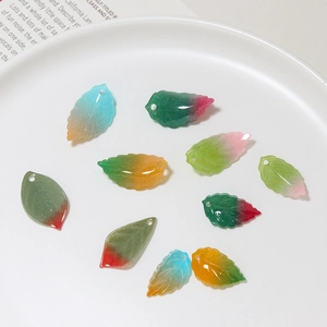 Gradient resin leaf pendants with detailed veins for DIY traditional hair ornaments
