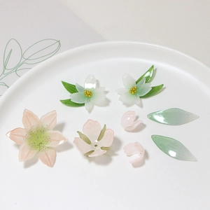 DIY handmade resin camellia flower and green leaf beads for traditional hair accessories