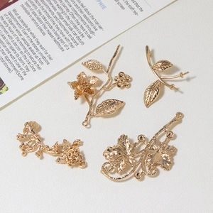 Ensemble de pendentifs fleurs et feuilles dorés style vintage pour création bijoux DIY