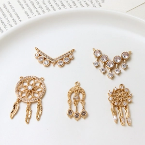 DIY jewelry pendants with gold-plated copper and zircon in crescent and dreamcatcher shapes