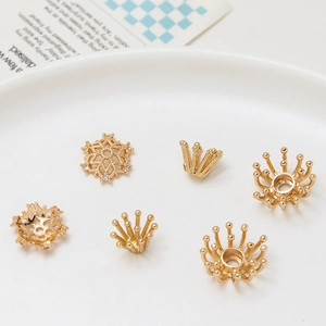 Capuchones de flor de copo de nieve con circonita para joyería DIY en oro de 18K