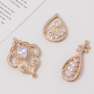 Gold hollow drop pendant with micro-inlaid zircon for DIY vintage bridal hair accessories