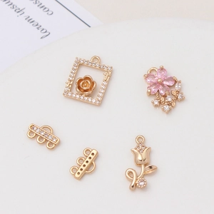 Micro-set zircon rose and heart pendants in gold plating for DIY jewelry making