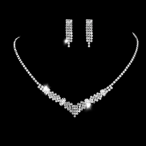 Elegant silver wedding jewelry set with V-shaped rhinestone necklace and tassel earrings