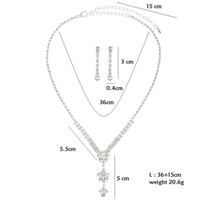 Conjunto de joyas de novia en plata con collar en V y pendientes florales de cristal