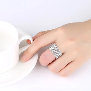Anillo elástico de varias filas con diamantes de imitación para mujer en plata