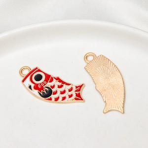 Japanischer Koi-Fisch Anhänger aus Legierung mit Goldmetall-Textur für DIY-Schmuckherstellung