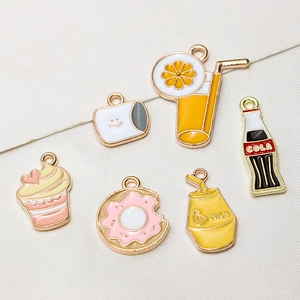 Koreaanse Stijl Zinklegering Emaille Voedsel Drinken Hangers Voor DIY Oorbellen Ketting Maken Donut Taart Sap Melk Fles Charms