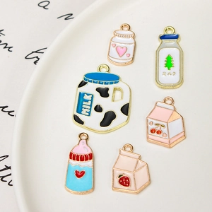 Charmants pendentifs en émail série lait pour boucles d'oreilles et bijoux DIY