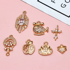 Ciondoli DIY in rame placcato oro con zirconi per orecchini e creazione bracciali