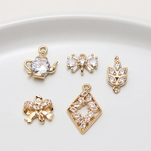Pendentifs en Cuivre Zircone Nœud Feuille Théière Losange Pour Fabrication Bijoux DIY Plaqué Or Exquis Charmes Pour Boucles d'Oreilles Collier