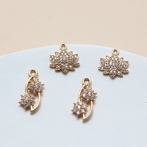 Pendentifs fleur de lotus dorés sertis de zircons pour la création de bijoux DIY