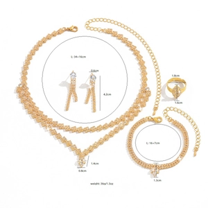 Luxuriöses vergoldetes Schmuckset mit funkelnden Strasssteinen für Hochzeit und Partys