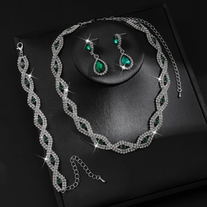 Elegante sieradenset met smaragdgroene stenen en strass voor een huwelijksavondjurk