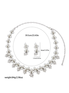 Dettaglio del set da sposa con perle e strass completo di misure dimensionali in cm
