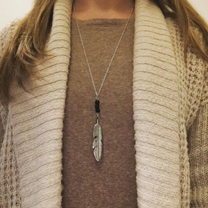 Collar con Colgante de Pluma de Aleación Vintage con Cuentas de Piedra de Lava Cadena Larga Bohemia para Mujer Joyería Galvanizada Oro Plata