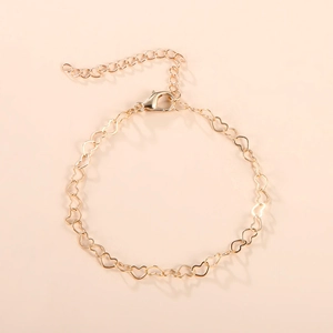 Minimalist golden hollow heart link bracelet with lobster clasp and adjustable chain
