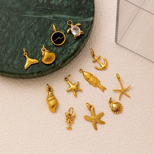 Gouden zeedier bedeltjes inclusief zeester en schildpad voor DIY sieraden maken
