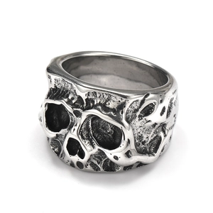 Gothic style skull ring in antique silver stainless steel with detailed 3D relief engraving