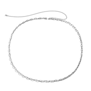 Catena da corpo in metallo argento minimalista con chiusura a moschettone regolabile