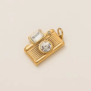 Vintage 18K gold-plated camera charm with sparkling crystals for DIY brooches