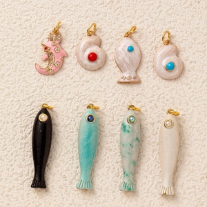 Messing Vergoldet Emaille Meeresleben Anhänger Halskette Für Damen Frischer Fisch Muschel Delfin Künstliche Perle Zirkonia Schmuck DIY Zubehör