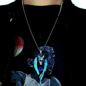 Luminous wolf head necklace with blue glow and gemstone pendant in punk hip-hop style