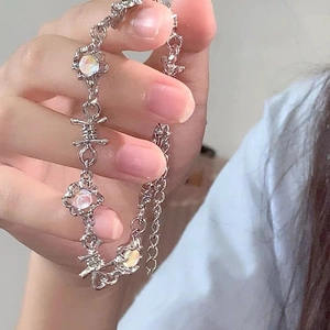 Y2K Esthétique Alliage de Zinc Épines Patchwork Pierre de Lune Artificielle Collier Punk Hip Hop Doux Cool Choker Bracelet Pour Femmes