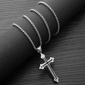 Punk style men's titanium steel cross pendant necklace with silver finish box chain