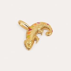 Prachtige gouden roestvrijstalen kameleon hanger met kleurrijk email en korreltextuur