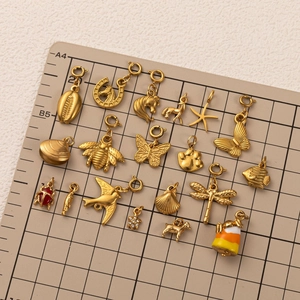 Collana con Ciondolo Animale in Acciaio Inossidabile Placcato Oro 18K DIY Cane Farfalla Stella Marina Cavallo Pendenti Gioielli