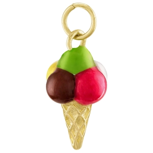 Détail d'un pendentif glace plaqué or 18K avec émail coloré et cône à texture maillée