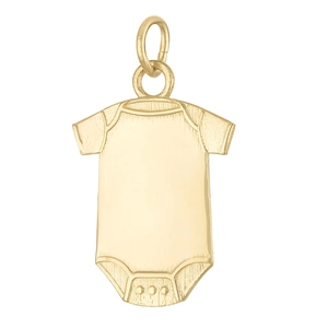 Vue détaillée du pendentif body bébé en or montrant la texture brossée et les petits boutons