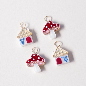 Chic 18K gold-plated mushroom and house pendants for DIY necklace jewelry making