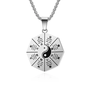 Collar Bagua de acero inoxidable punk vintage con colgante de Yin Yang Tai Chi