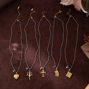 Collane in acciaio inossidabile placcato oro 18K con ciondoli croce e perline blu