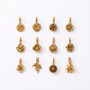 Lot de 12 pendentifs floraux vintage en acier inoxydable plaqué or 18K pour bijoux DIY