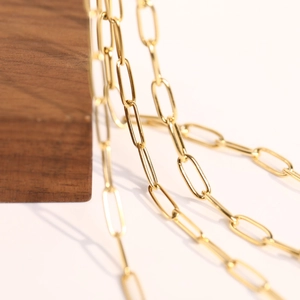 Minimalist 18K gold plated stainless steel paperclip chain necklace for women