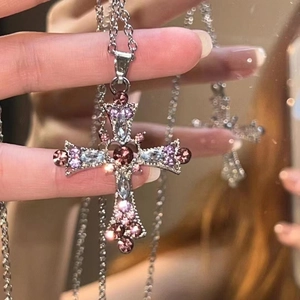 Y2K Gothic Cross Pendant Necklace Pink Blue Rhinestone Vintage Alloy Choker Necklace For Women Sweet Cool Jewelry