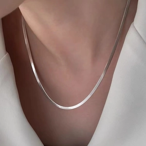 Minimalist double layer silver herringbone snake chain necklace for women fashion