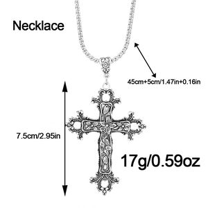 Gothic Silber Kreuzhalskette mit Blumenmotiven und stabiler Gliederkette auf weißem Hintergrund