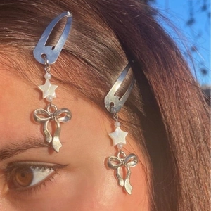 Fermaglio per Capelli Y2K Dolce Stella Fiocco Pendente Lega Perla Artificial Sintetica Argento BB Clip Laterale Donna Accessori Capelli